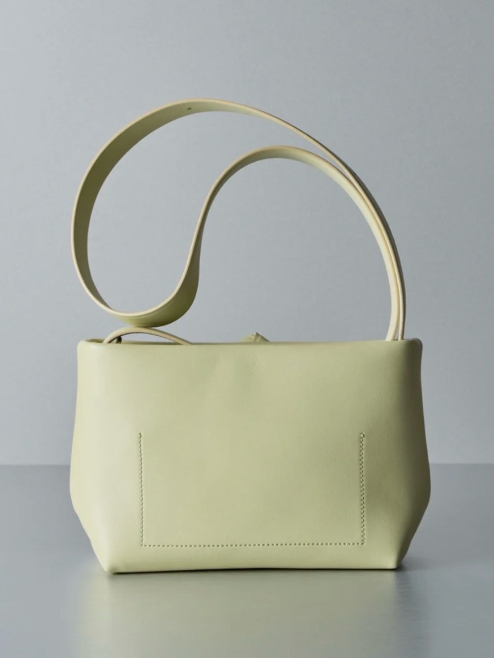 Acne Studios Musubi knotted Pale Sage Leather Shoulder Bag with Sculptural Bow - Picture 3 of 14